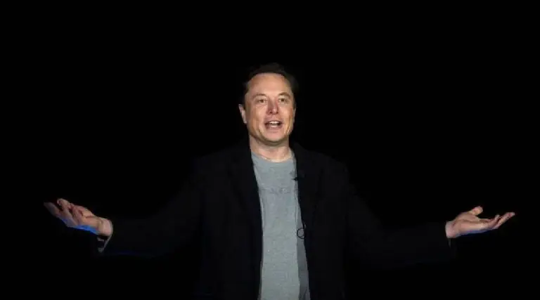 Com medo de inteligências artificiais, Elon Musk e especialistas pedem pausa nas pesquisas