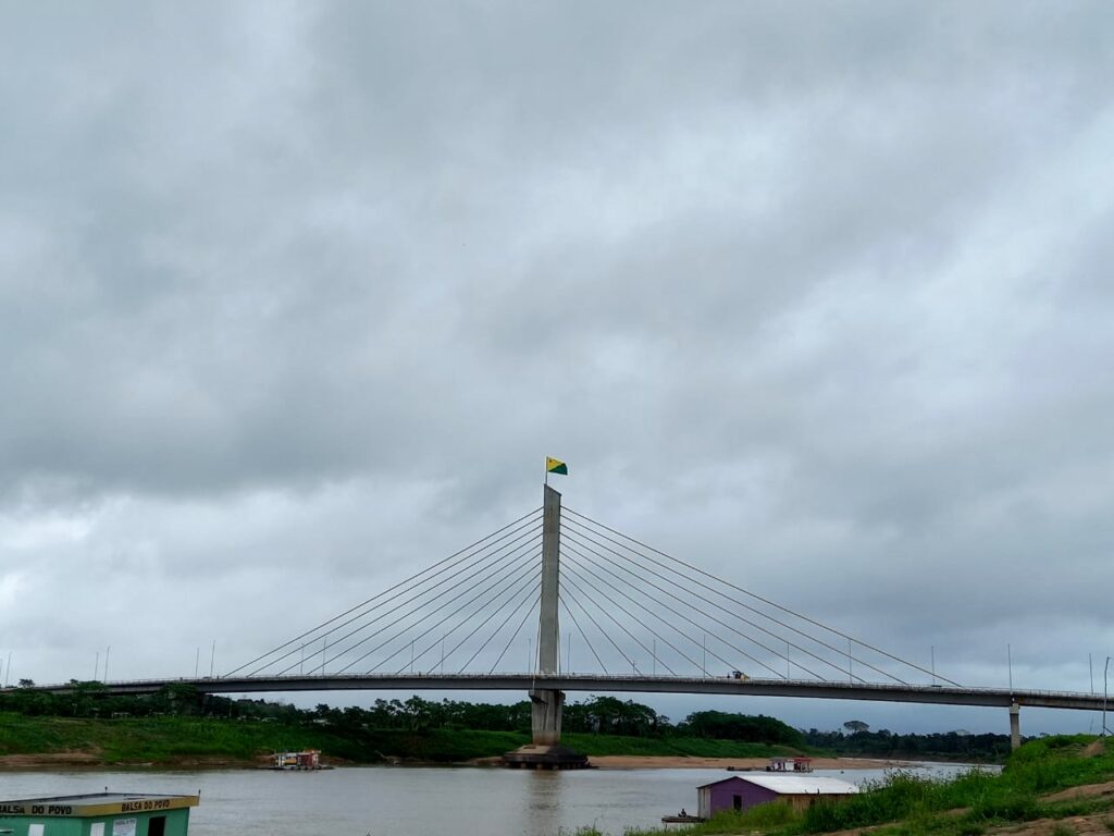 Terça-feira (14) será de grandes volumes de chuvas em todo o Acre, diz Sipam