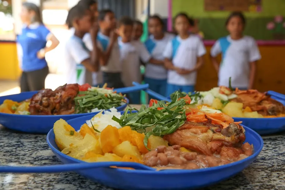 Acre recebe quase R$ 30 milhões para merenda escolar
