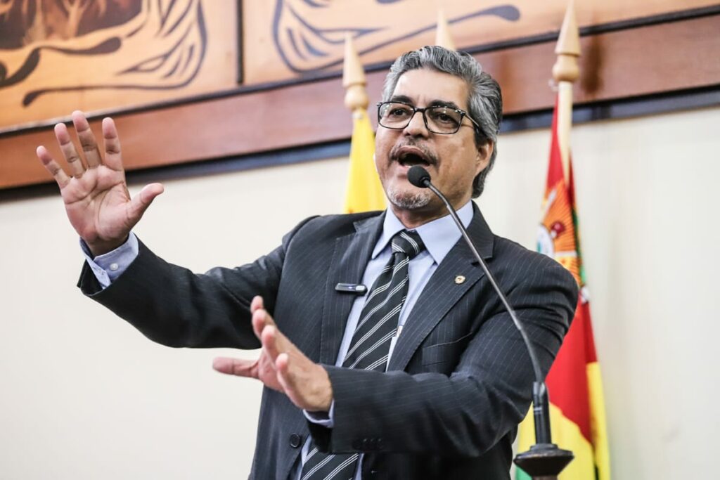 “Dizer que o governador não era alvo da operação, virou piada”, diz Edvaldo Magalhães ao comentar nova fase da Ptolomeu