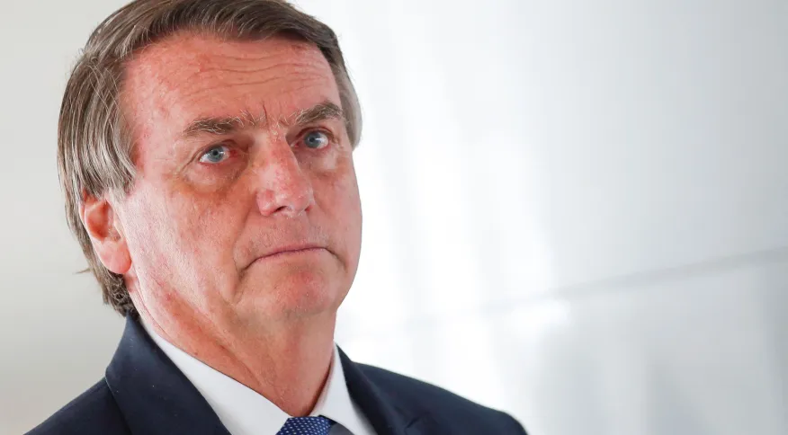 Bolsonaro planejava desfile em carro aberto e discurso na chegada a Brasília