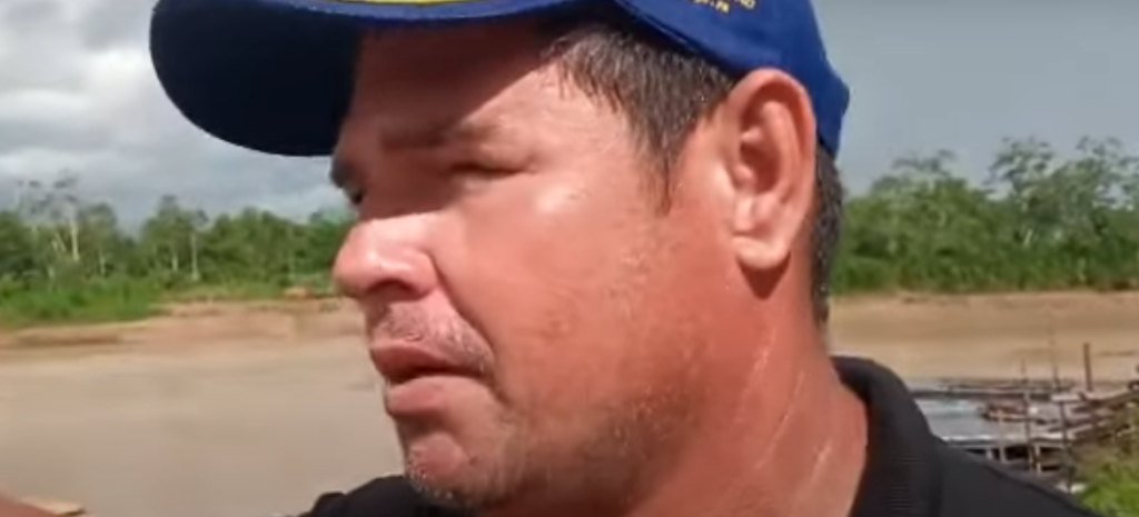 ‘Sorte que o piloto não se desesperou’, diz um dos passageiros do avião que fez pouso forçado no Acre