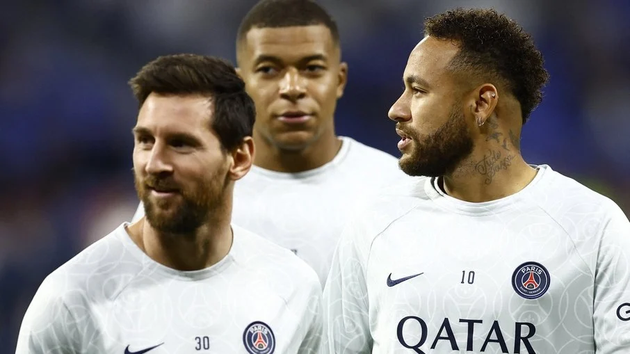 Com ‘ajuda’ de Messi e Neymar, PSG confirma prejuízo de R$ 2 bilhões