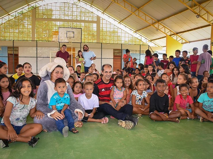 Prefeito Zequinha Lima celebra Páscoa junto com o Movimento Comunitário.
