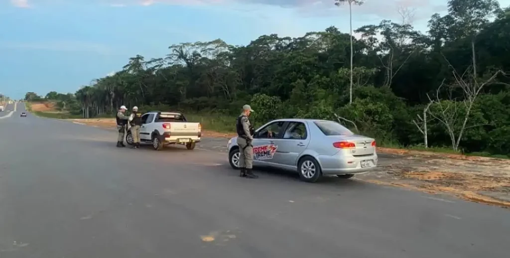 Polícia Militar recupera 5 veículos roubados em Cruzeiro do Sul