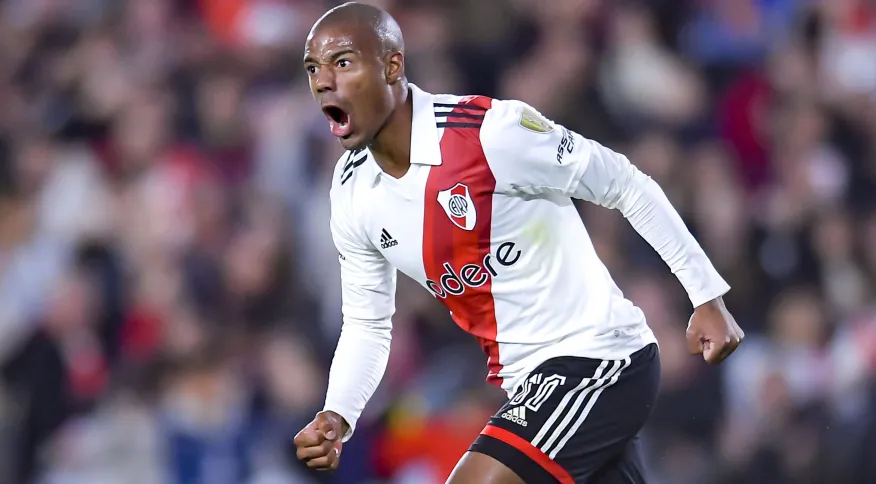 Flamengo tem interesse na contratação de De La Cruz, do River Plate