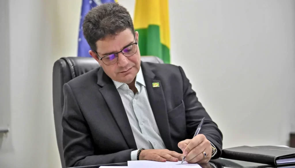 Governo do Acre nomeia quase 20 novos cargos comissionados nesta quinta