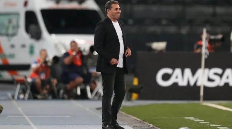 Corinthians busca reforços em cinco posições na janela de transferências