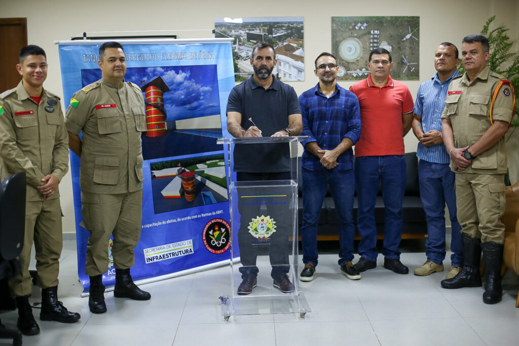 Estado assina ordem de serviço da construção do primeiro Tanque de Mergulho do Acre