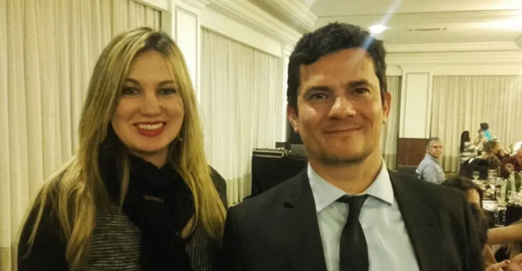 Juiza Federal que afastou Jorge Viana da Apex prestou homenagem a Sérgio Moro