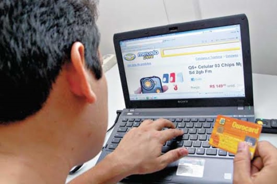 Novo imposto para compras internacionais online será aplicado no Acre