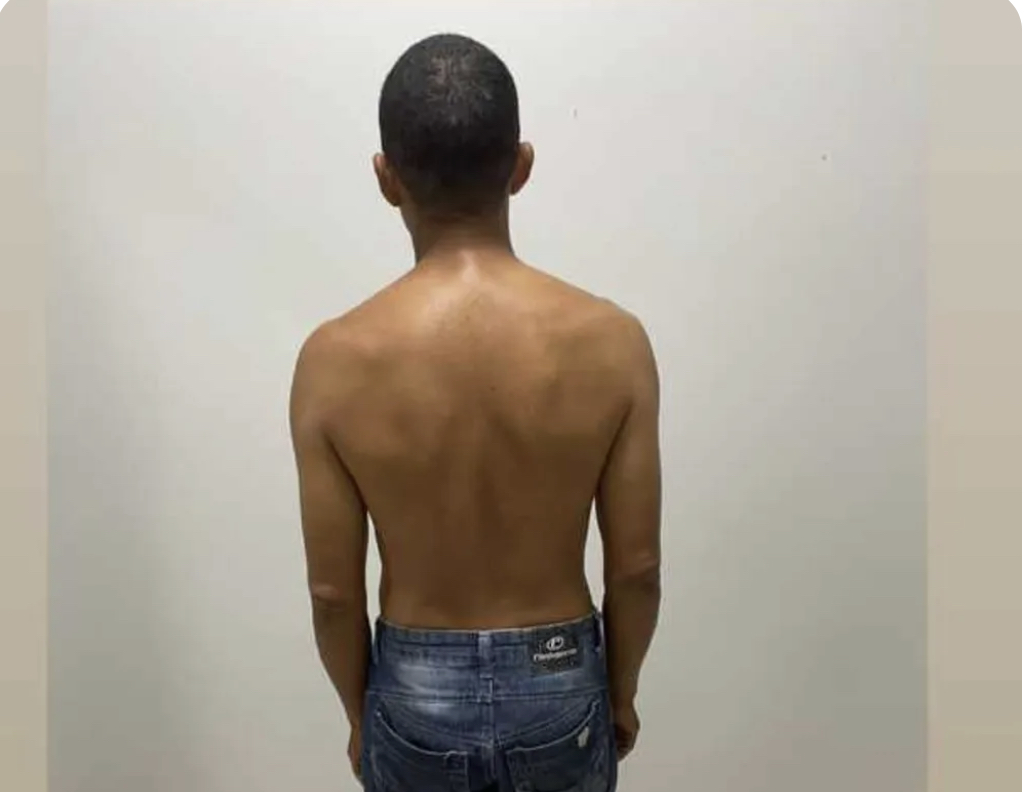 Professor do Acre é preso suspeito de estuprar a sobrinha de 9 anos durante o velório do pai dele