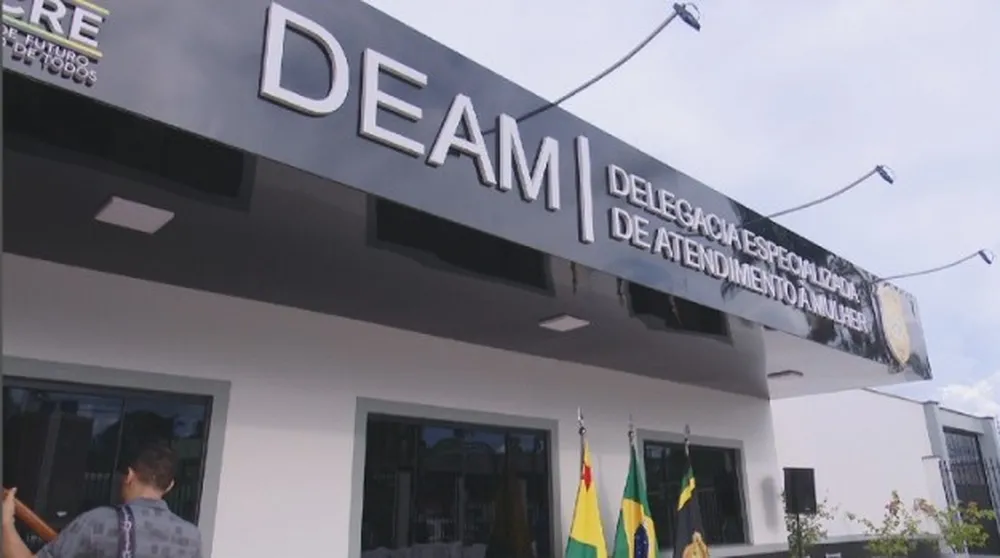 Criança de 11 anos é levada para casa abandonada, amarrada e abusada por homem no Acre