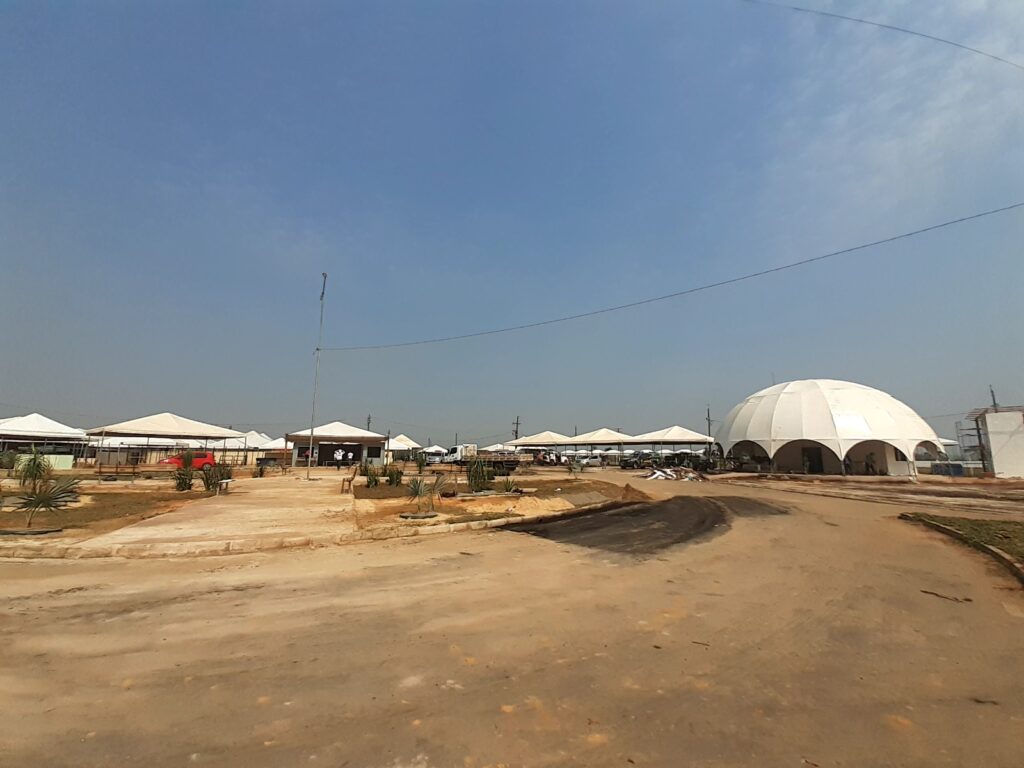 Governo realiza abertura de edital para execução de obras na Expoacre Juruá