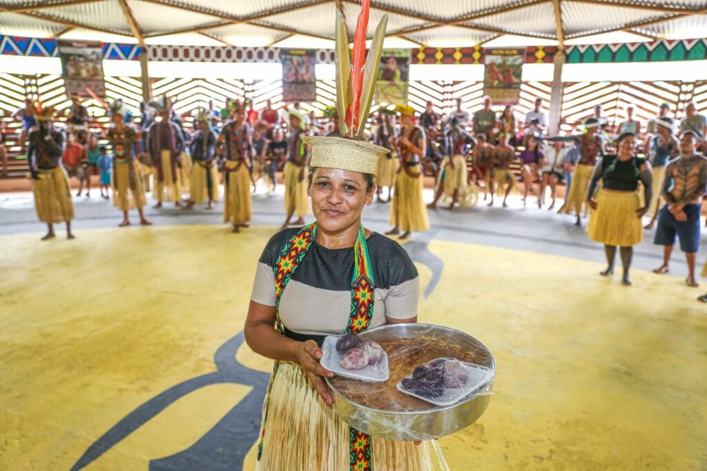Culinária e artesanato indígena são destaques no V Festival Atsa Puyanawa, em Mâncio Lima