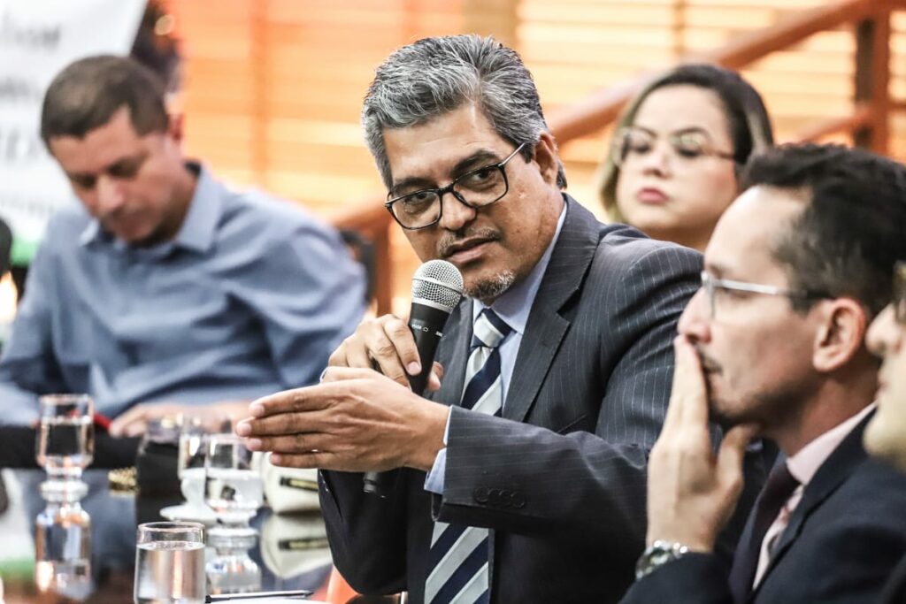 Edvaldo Magalhães sai em defesa dos aprovados do concurso da Saúde que estão no cadastro de reserva: “é preciso fortalecer as carreiras”