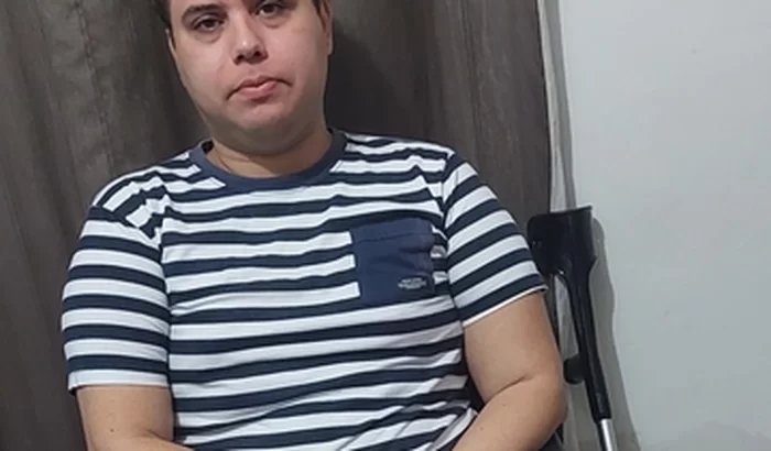 Acreano pede ajuda para buscar a cura de doença rara na Tailândia: ‘uma esperança’