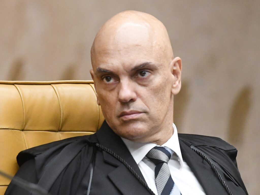 Moraes vota a favor da descriminalização do porte de maconha