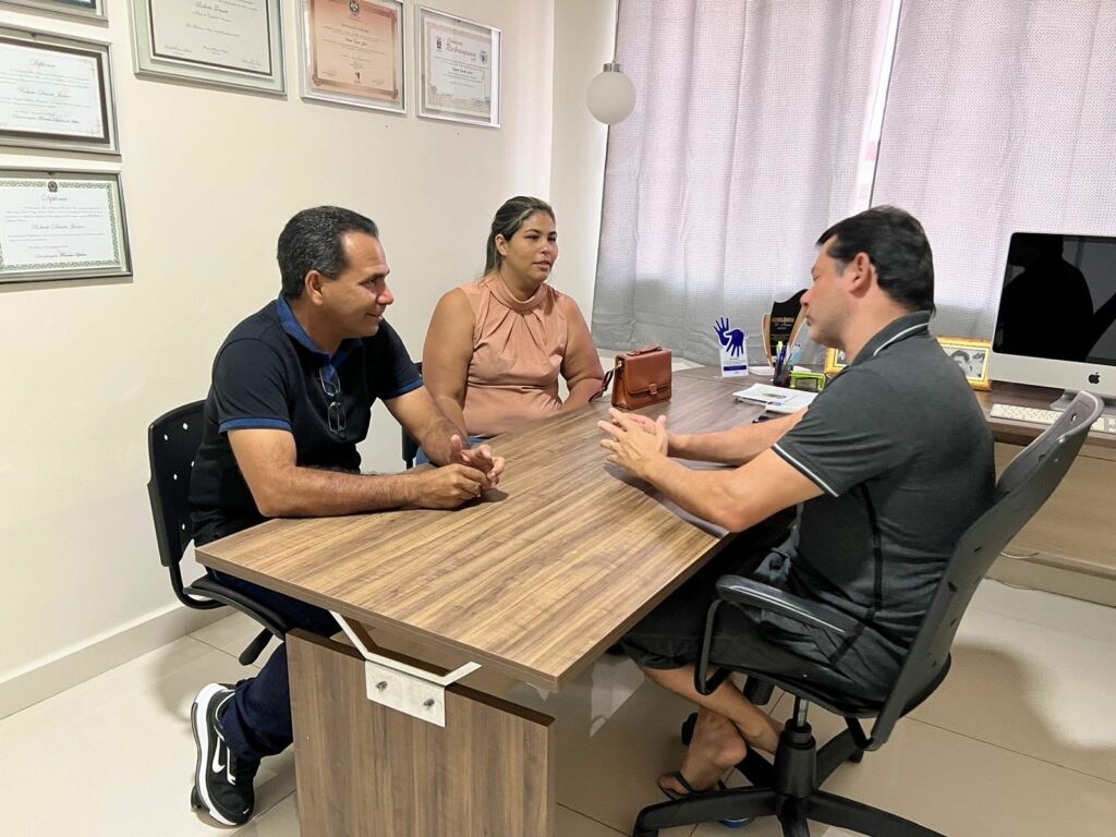 Vereadora Paula Paixão conquista emenda extra no valor de R$ 413 mil para construção de calçada na Vila São Pedro