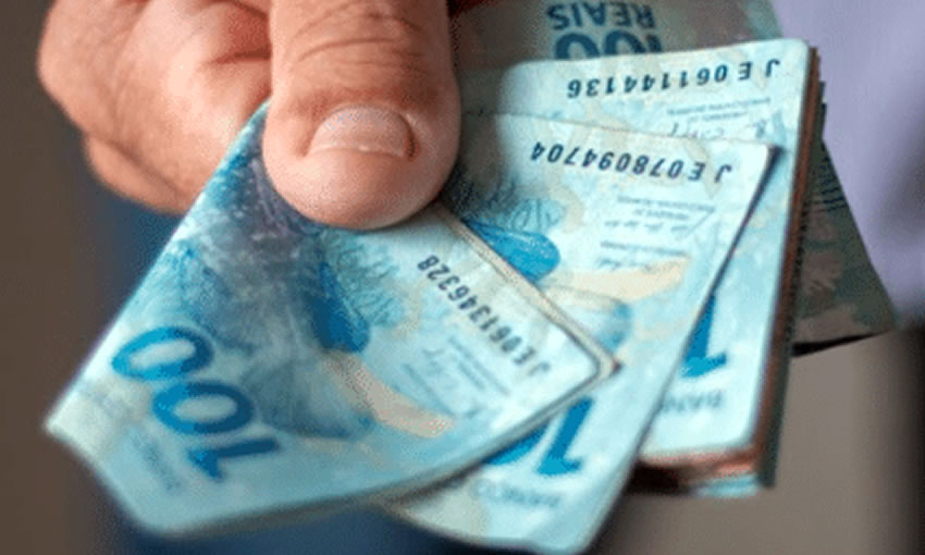 Renda do acreano que declara imposto é 11 vezes maior que a média da população