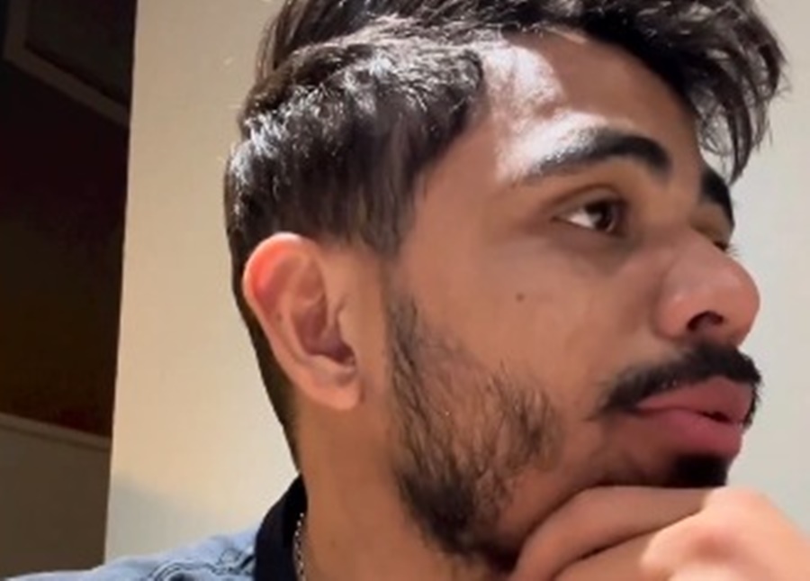 Evoney Fernandes ganha presente no Acre e ironiza: “Ajuntou todo mundo pra me entregar”