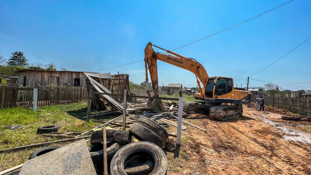 Famílias que ocupam terrenos irregularmente serão amparadas pelo Estado