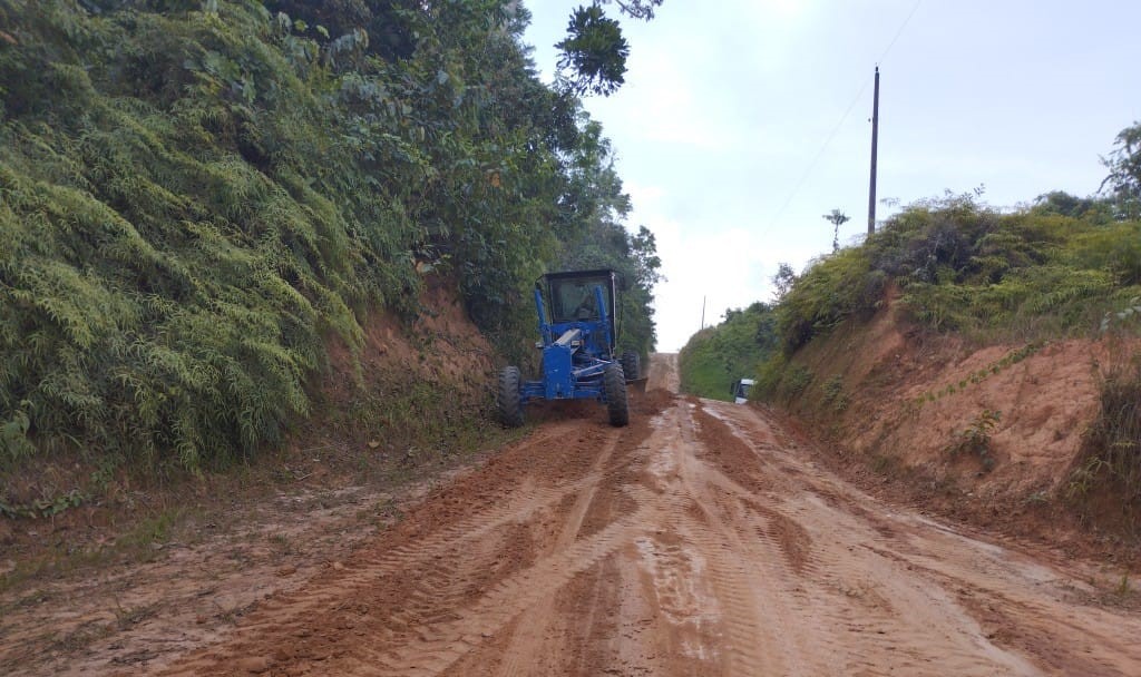 Governo garante acesso para 60 famílias do Ramal do 5, em Cruzeiro do Sul