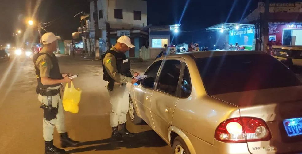 No fim de semana, 13 pessoas foram flagradas dirigindo embriagadas e sem habilitação em Cruzeiro do Sul