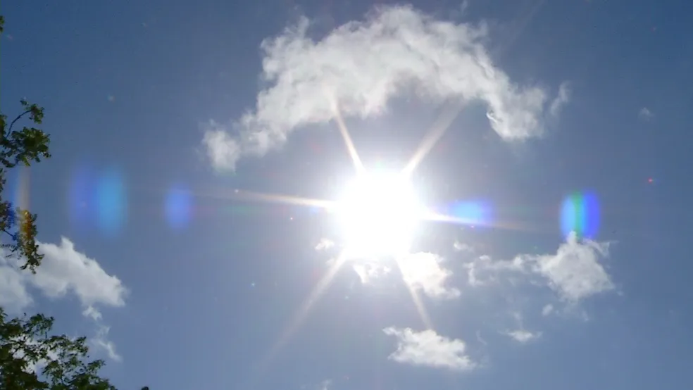 Quinta-feira (3) será de sol e calor em todo o Acre, prevê Sipam