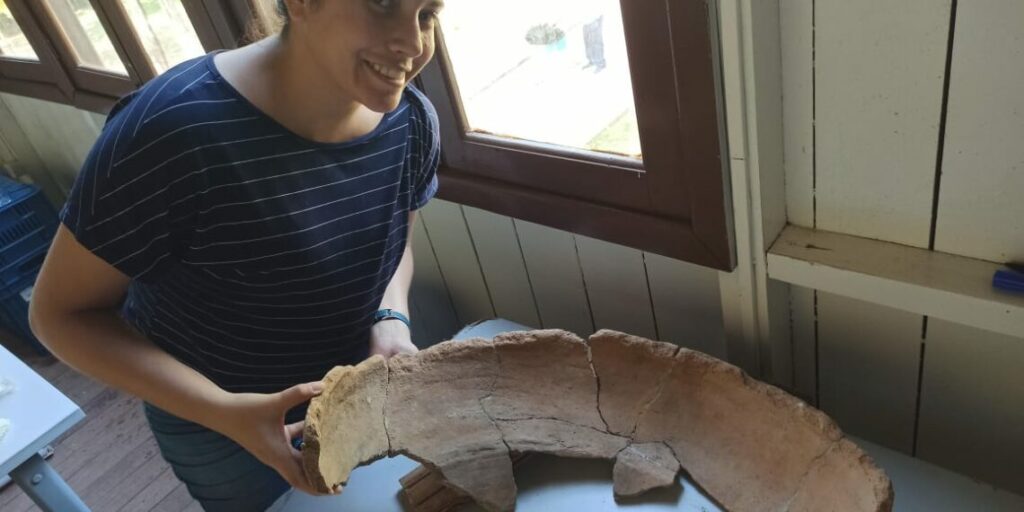 Arqueóloga inicia catalogação do acervo histórico de Rio Branco armazenado no Parque Capitão Ciríaco