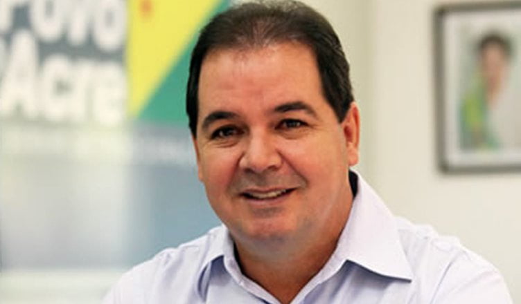 TCE aprova por unanimidade contas de 2018 do governo Tião Viana: ‘Dignidade e boa fé’