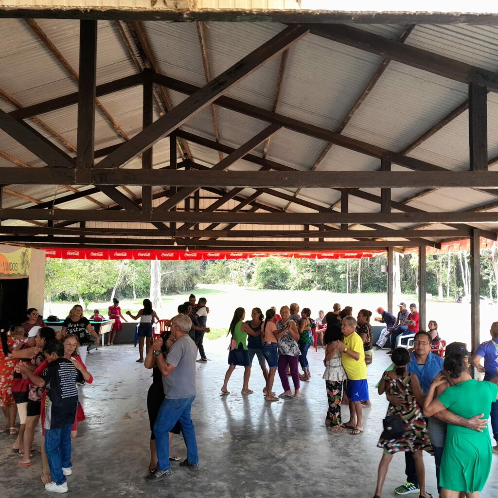 Prefeitura de Guajará, através do CRAS e da casa de serviço de fortalecimento e vínculo realizam ações com idosos do município