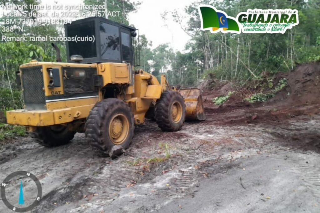 Prefeitura Municipal de Guajará, através da Secretaria de Obras realiza abertura do ramal do Lambada, na zona rural do município