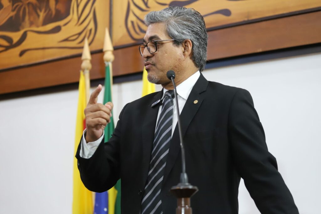 Edvaldo Magalhães defende doação de terra do Estado no Jorge Lavocat a despejados do ‘Terra Prometida’