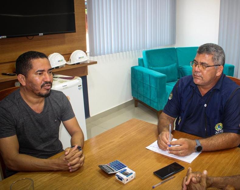 Prefeito Ordean Silva cumpre agenda no DERACRE em busca de firmar parceria para a recuperação de ramais e reconstrução de pontes