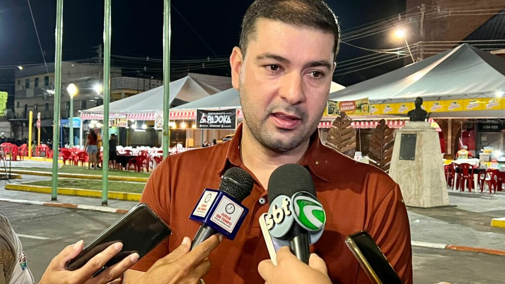 Abertura do Festival da Farinha mostra o potencial da economia no Juruá, diz Nicolau