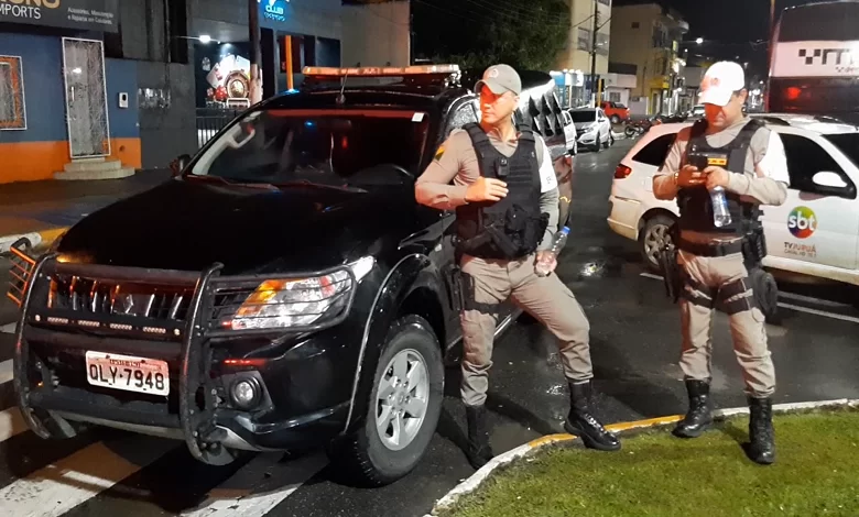 PM reforça policiamento na região central de Cruzeiro do Sul após onda de assaltos e furtos