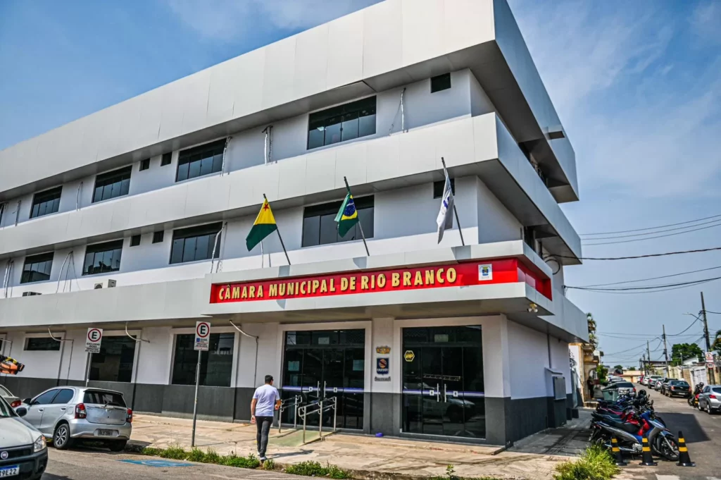 Parecer da Procuradoria da Câmara reprova pedido de empréstimo R$ 340 milhões de Bocalom