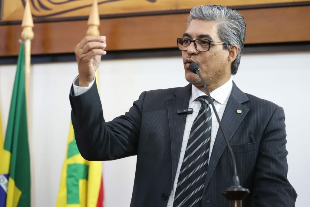 Edvaldo Magalhães ressalta que decisão do TCE proferida em acórdão abrange todas as categorias do concurso da Saúde