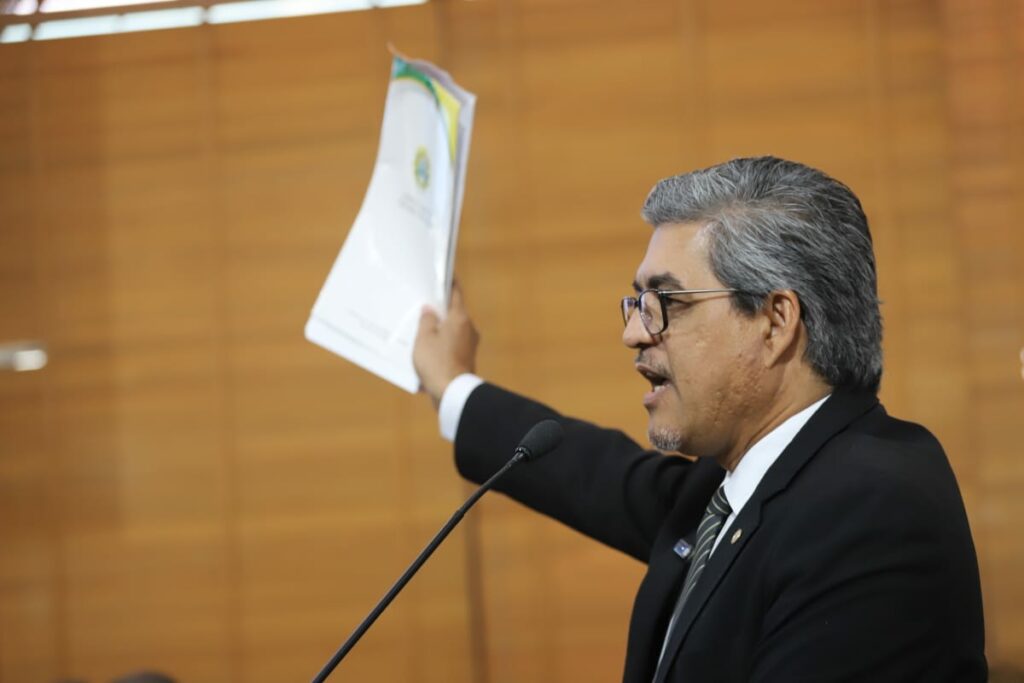 Edvaldo Magalhães denuncia fraude na plataforma Fênix Soft para obtenção de consignados alterando dados de servidores públicos