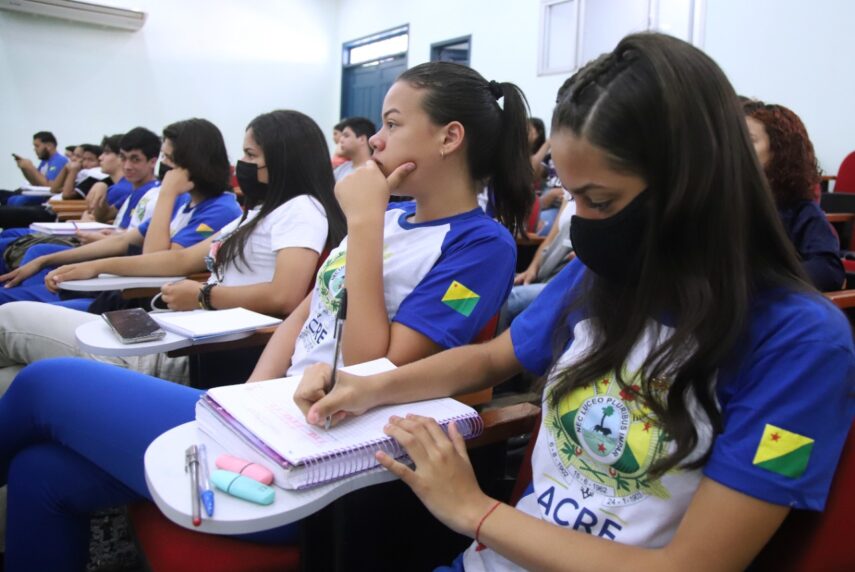 Governo publica convocação de novos professores aprovados no Processo Seletivo da Educação