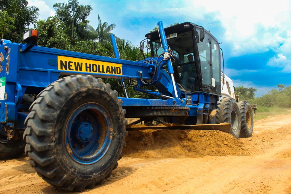 Deracre melhora acesso de 64 famílias do Ramal do Alexandre, em Rodrigues Alves