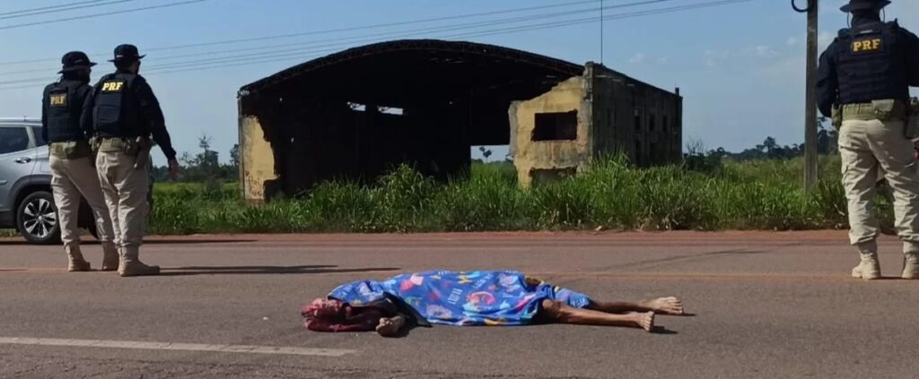 Ciclista morre atropelado em acidente na BR-364