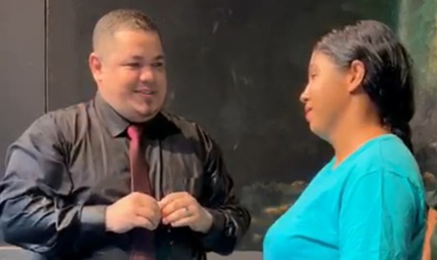 Dia histórico na Primeira Igreja Batista de Cruzeiro do Sul: Primeiro batismo em libras celebra inclusão e gratidão