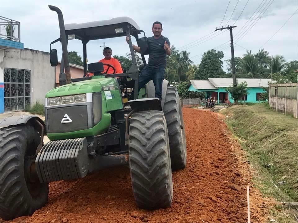 Gestão de Ordean Silva se destaca com investimentos em pavimentação asfáltica em Guajará (AM)