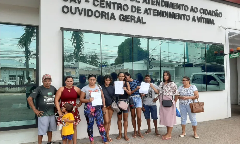 Moradores de Rio Branco vão ao MP e denunciam supostas irregularidades no Programa Recomeço, de Bocalom