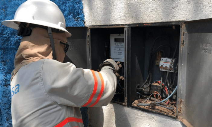 Consumidor poderá pagar conta de energia na hora do ‘corte’ para evitar suspensão do serviço