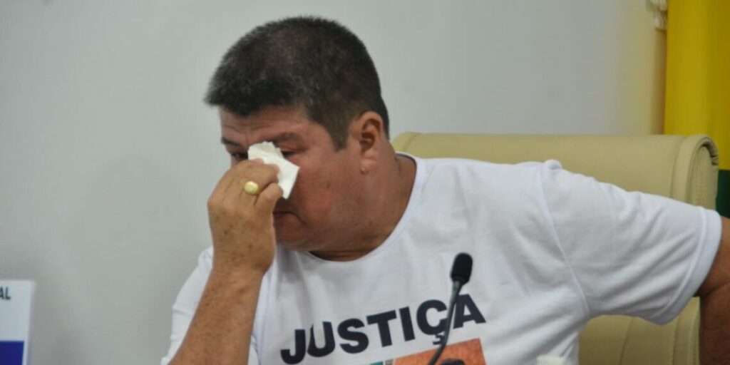 Pai de jovem degolado por linha chilena discute com pipeiro: ‘quem usa cerol tem que ser preso’