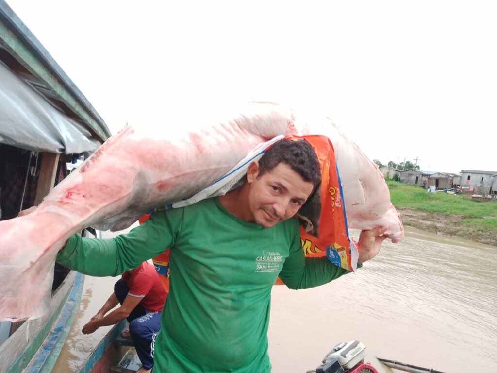 Pescadores do Acre afetados pela seca receberão auxílio de R$ 2.640
