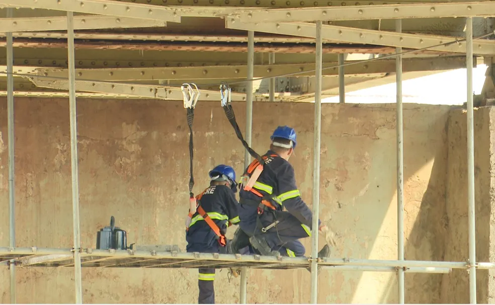 Ponte Metálica segue interditada em Rio Branco e previsão é que obras sejam concluídas até fevereiro de 2024
